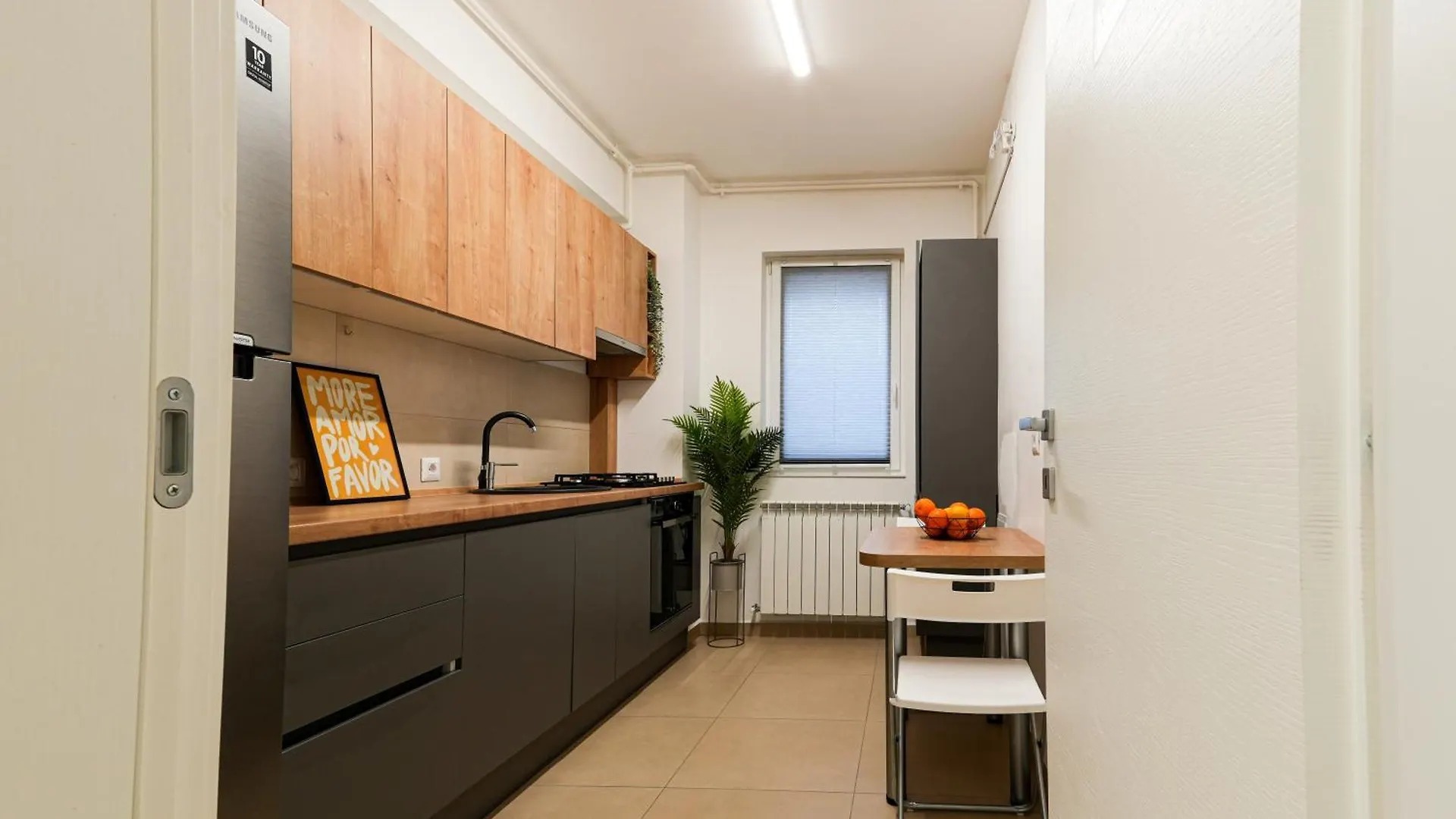 Alesia - Lovely Apt With Parking Near Veranda Mall Bucureşti România