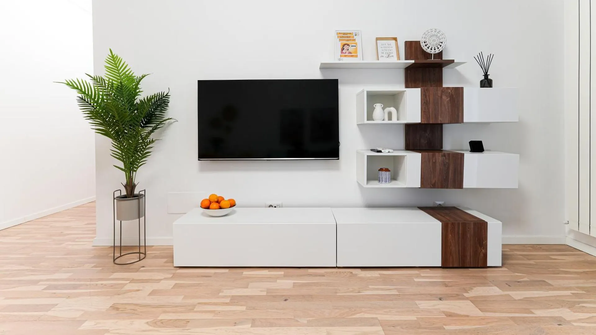 Apartament Alesia - Lovely Apt With Parking Near Veranda Mall Bucureşti